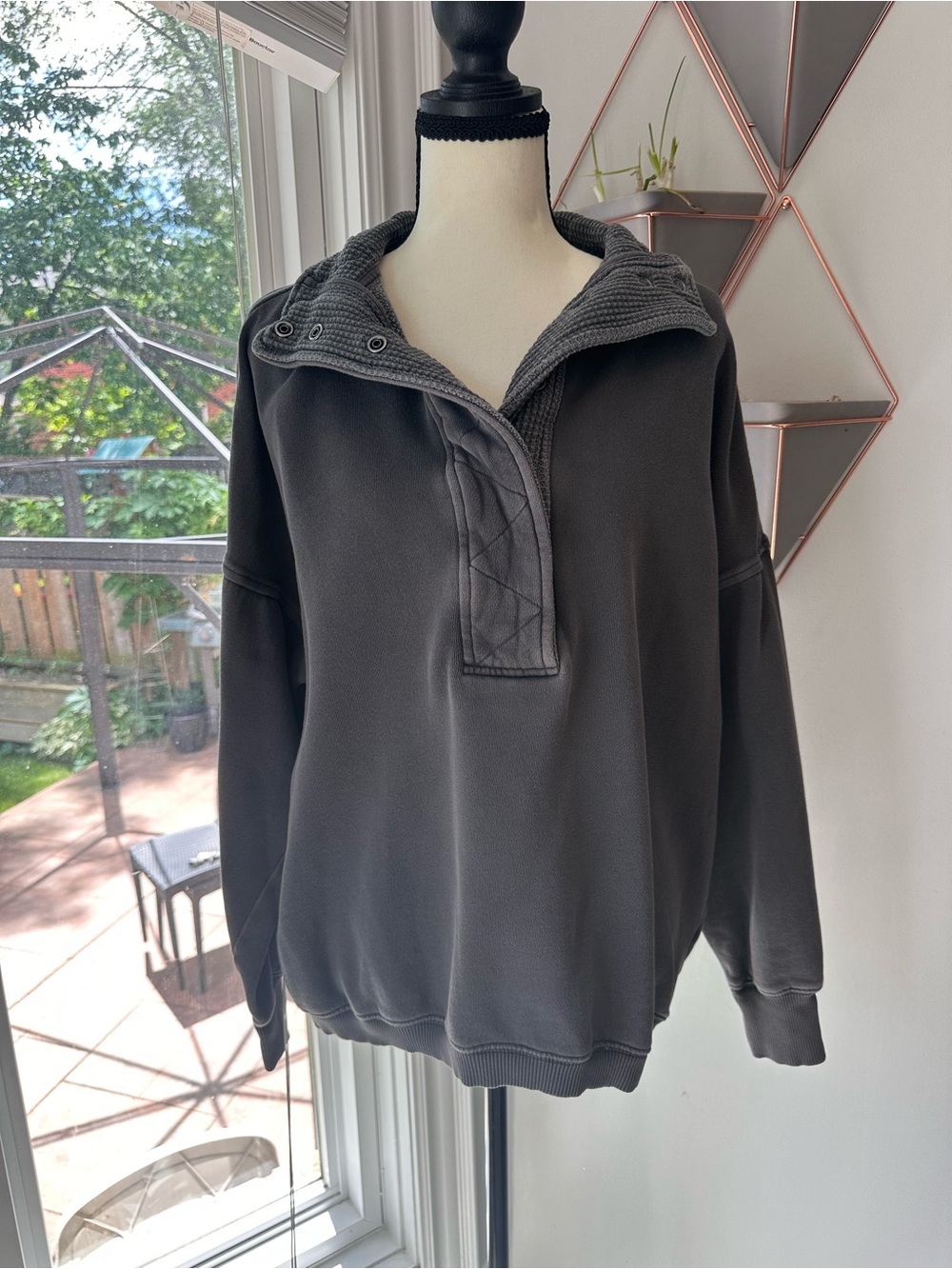 AERIE Charcoal Gray Waffle-Knit Pullover Quarter Zip Sweatshirt Sweater Sz Small